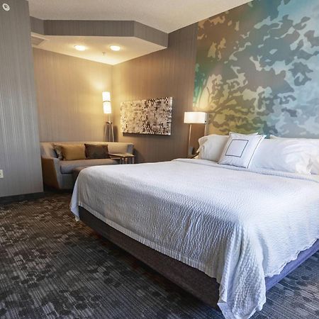 Courtyard By Marriott Cleveland Willoughby Hotel Exterior photo